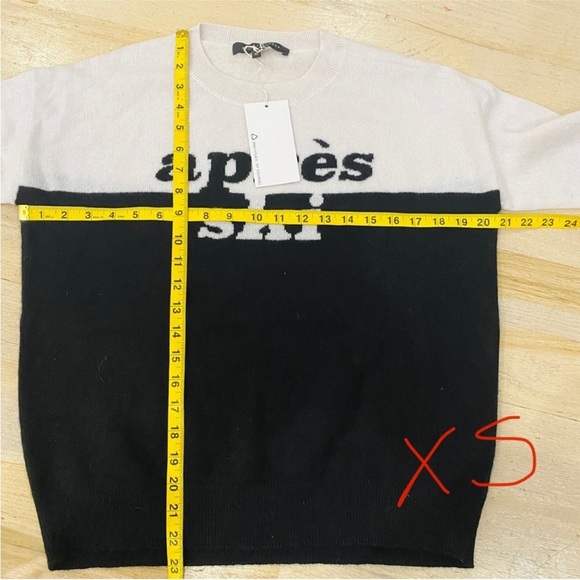 Skull Cashmere Après Ski 100%
Cashmere Sweater NWT - Picture 4 of 5